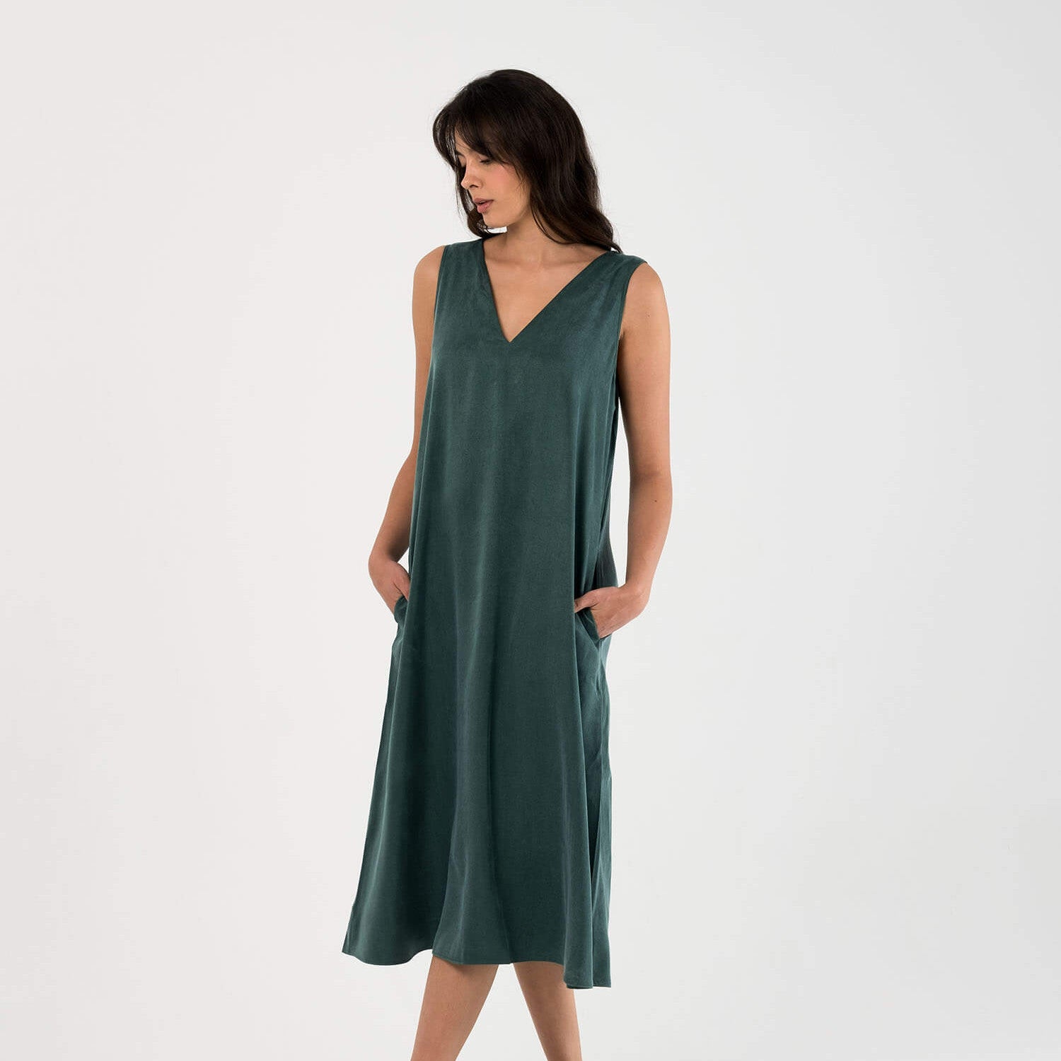 viridis-elbise-duz-yesil